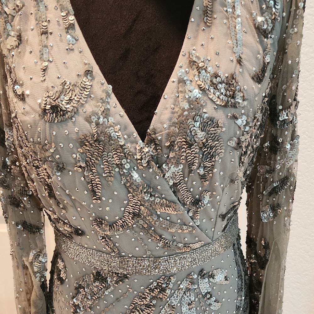 Elegant Gray Mac Duggal Sequin Dress Sz 6 Style 5222